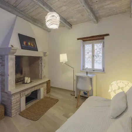 Three-bedroom Holiday In 別荘 *